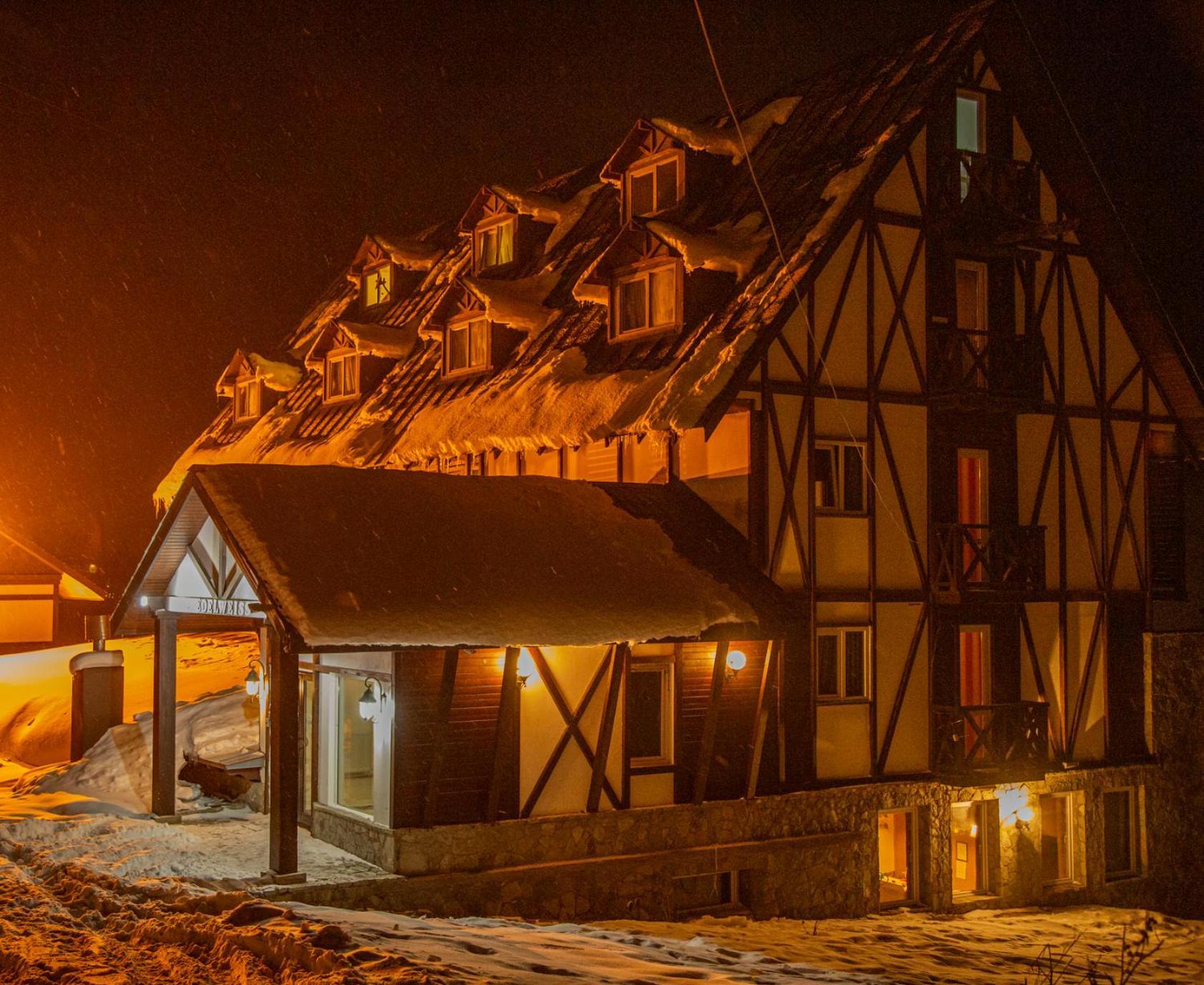 Отель Edelweiss Гудаури Экстерьер фото